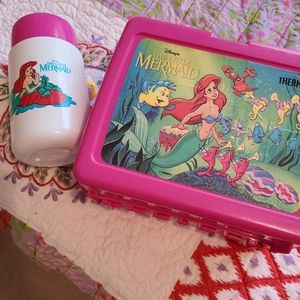 Vintage Little Mermaid lunch box & thermos